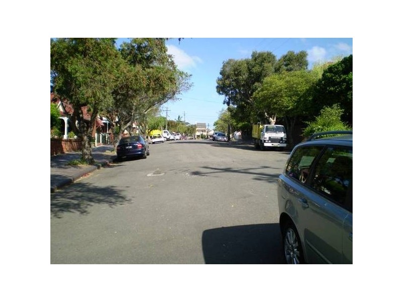 33 Hillcrest Street, Tempe NSW 2044