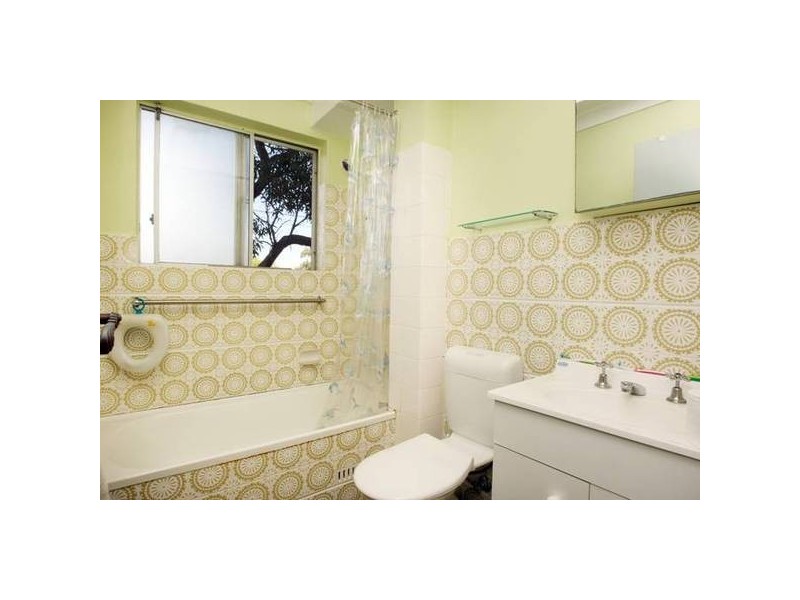 2/277-279 Livingstone Rd, Marrickville NSW 2204