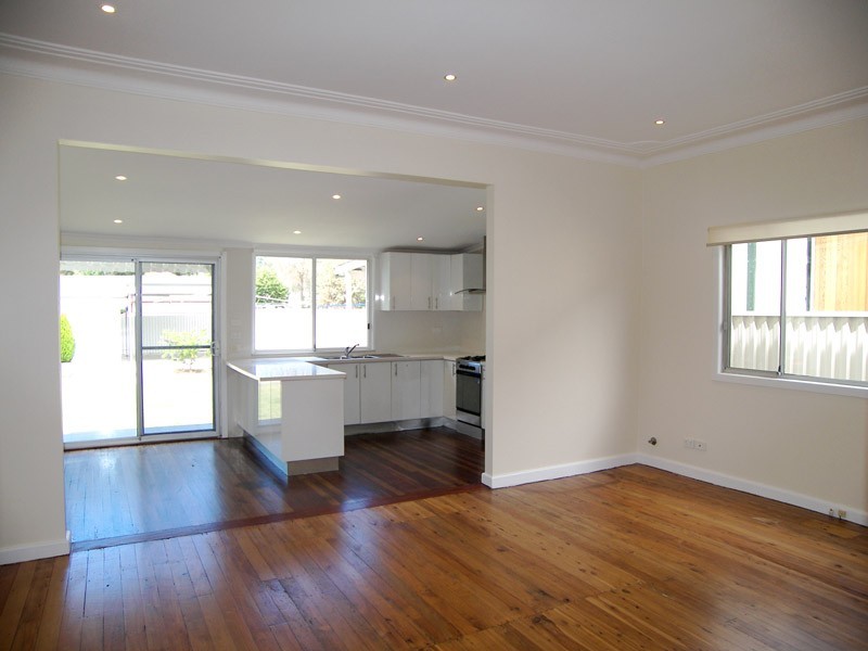 98 Bridge Road, Belmore NSW 2192