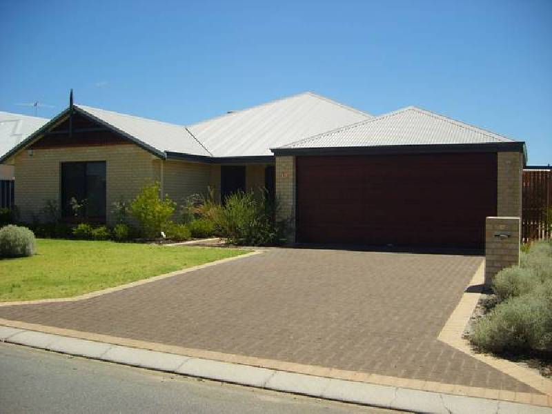 12 Ficifolia Brace, Baldivis WA 6171