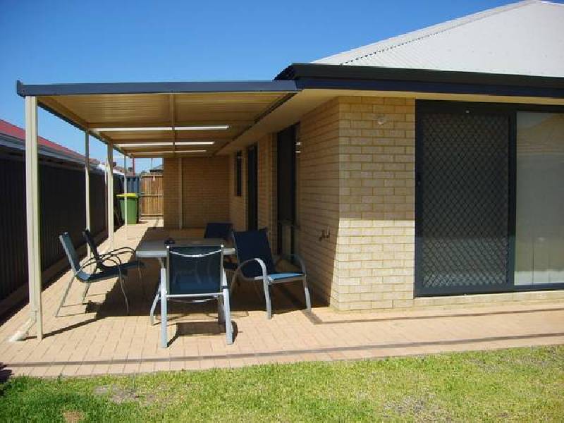 12 Ficifolia Brace, Baldivis WA 6171