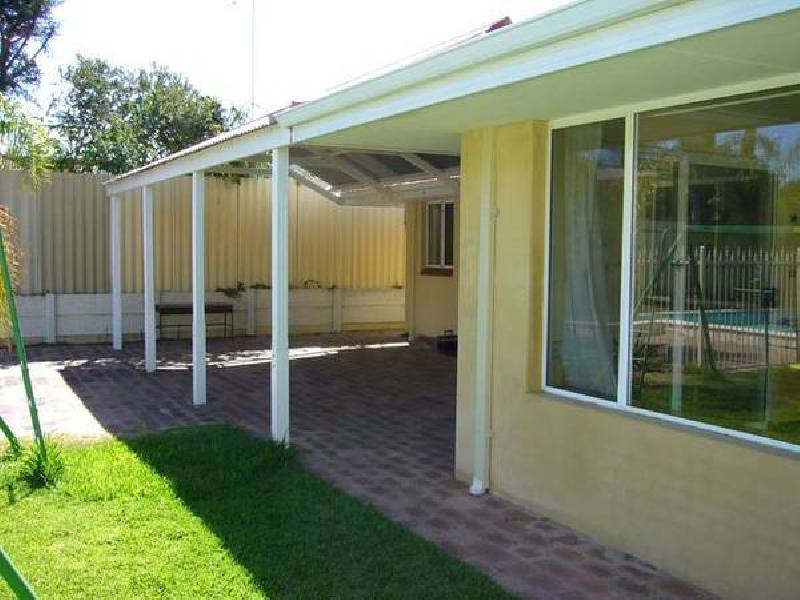 Mandoo Road, Shoalwater WA 6169