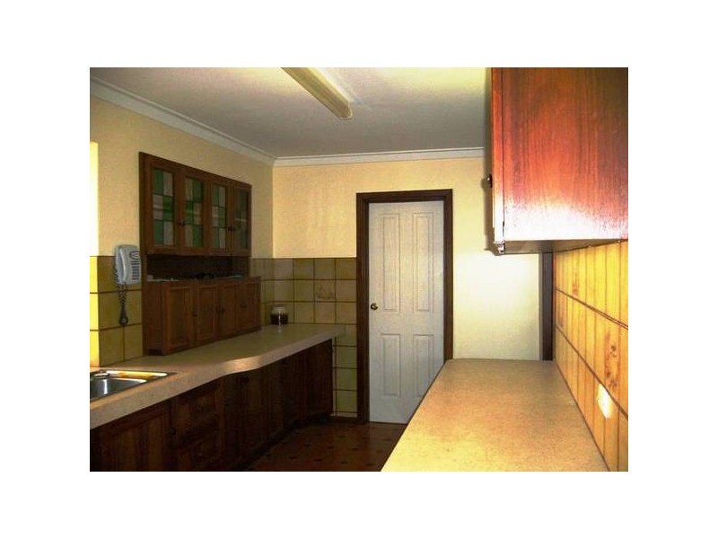 Mandoo Road, Shoalwater WA 6169