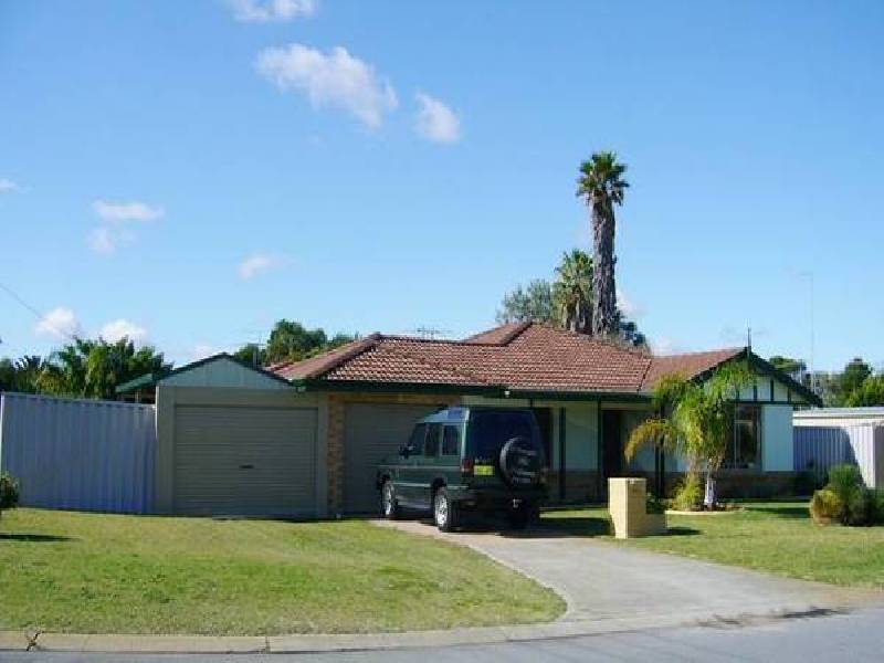 12 Falcon Street, Rockingham WA 6168