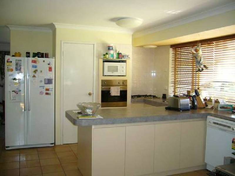 12 Falcon Street, Rockingham WA 6168