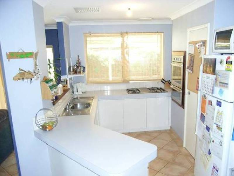 Port Royal Drive, Safety Bay WA 6169