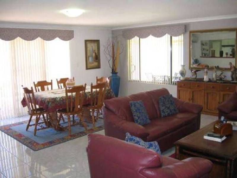 Auld Court, Waikiki WA 6169