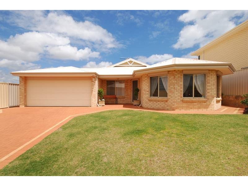 3 Cedron Rise, Coogee WA 6166