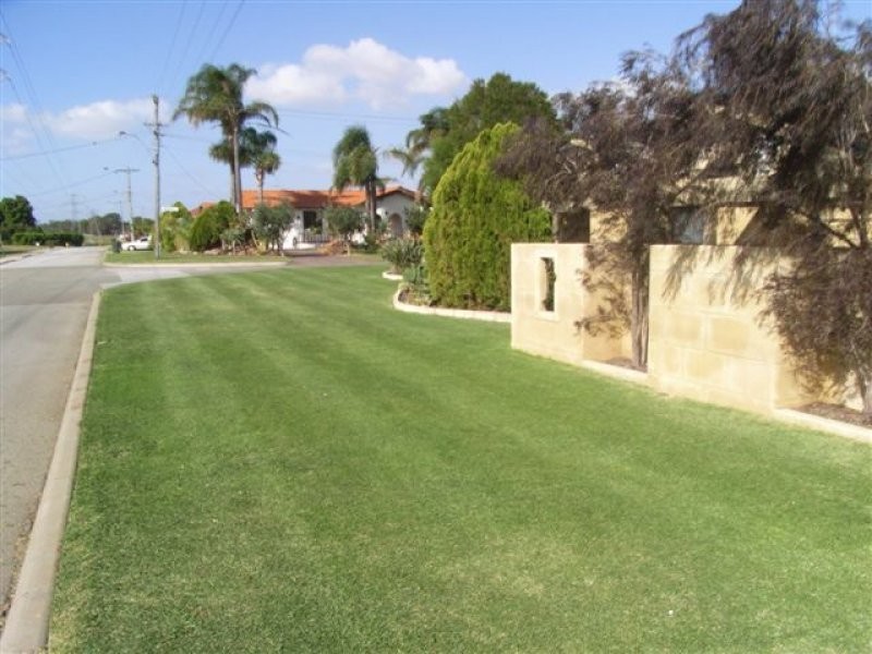 1 Amberley Way, Hamilton Hill WA 6163