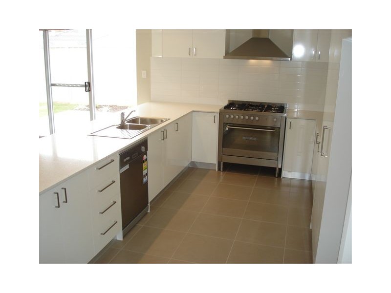 5 Como Way, Beeliar WA 6164