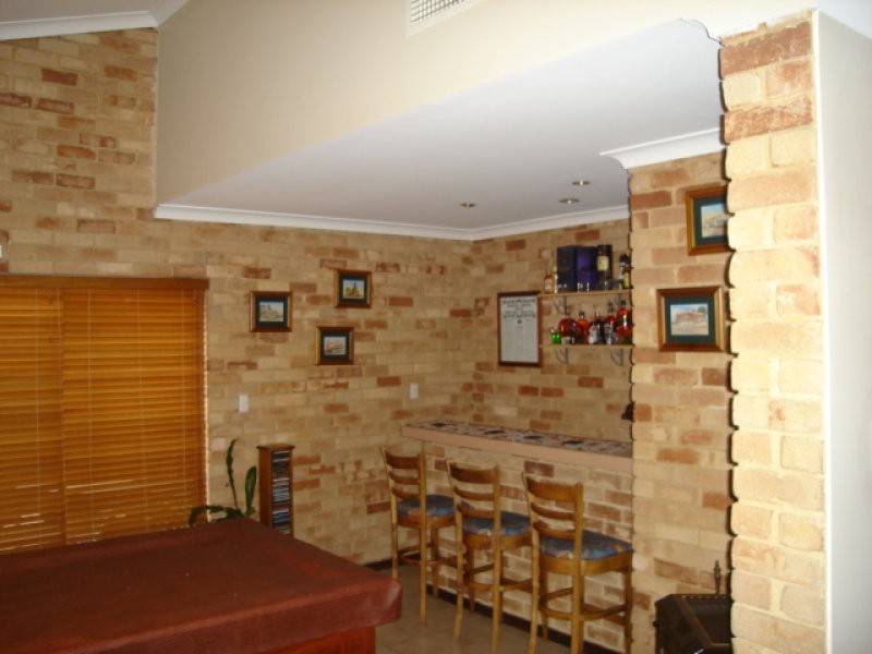 6 Chesterton, Spearwood WA 6163