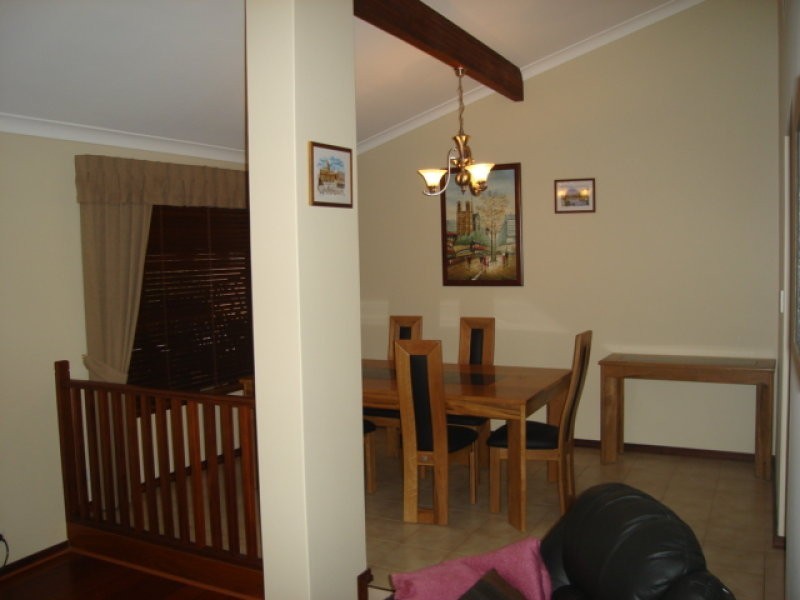 6 Chesterton, Spearwood WA 6163