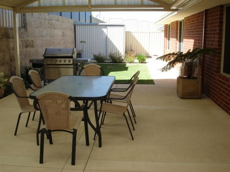 25 Coppito Circle, Beeliar WA 6164