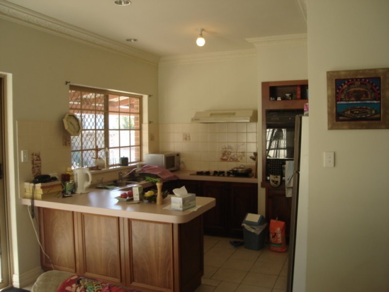 27B Strode Ave, Hamilton Hill WA 6163