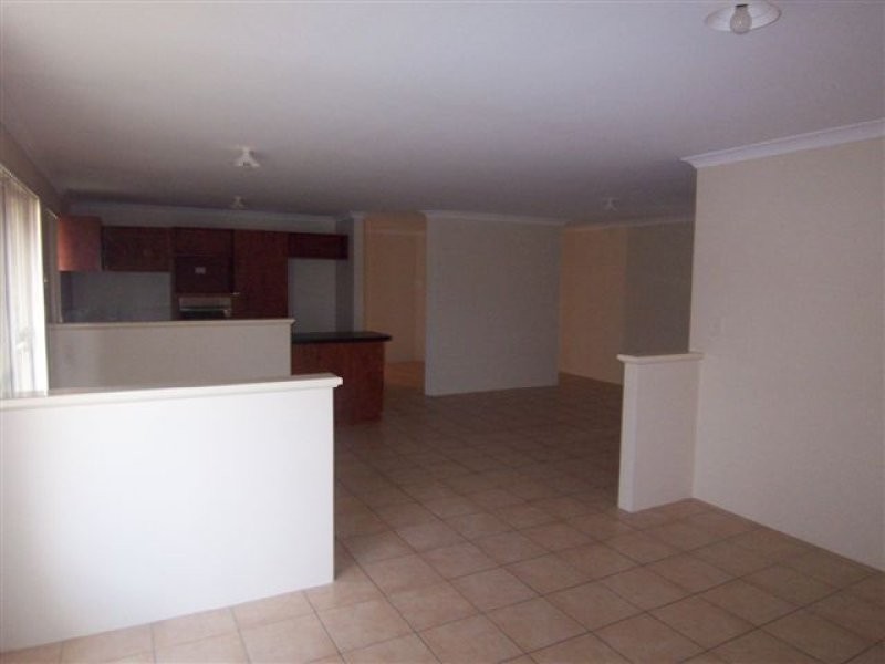 65A Marvell Ave, Munster WA 6166