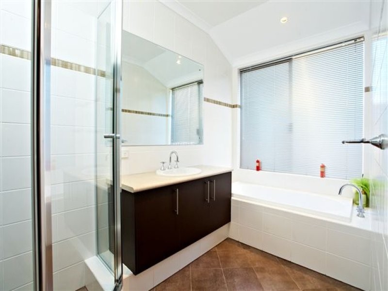 14 Bosnich Way, Spearwood WA 6163