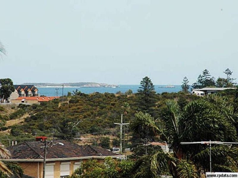 206A Clontarf Road, Hamilton Hill WA 6163