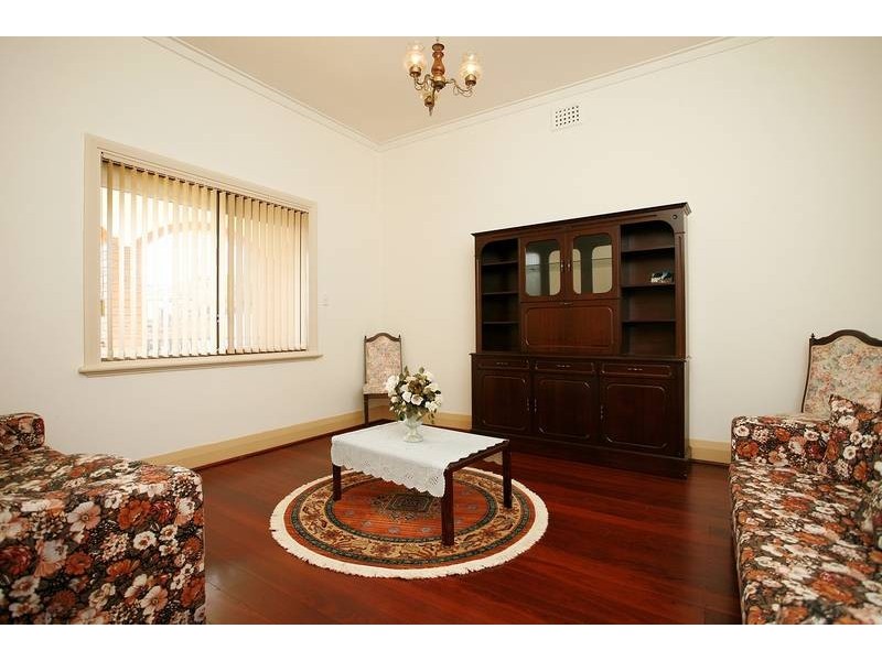 89 South Street, Beaconsfield WA 6162