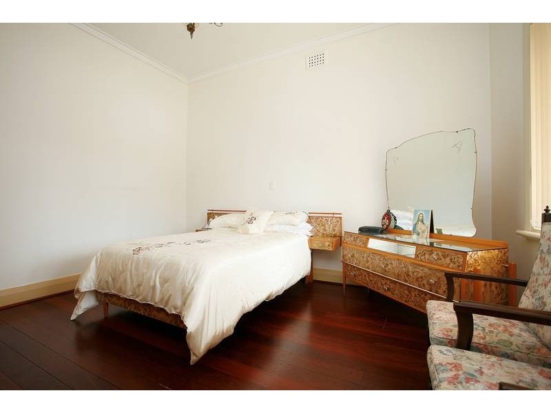 89 South Street, Beaconsfield WA 6162