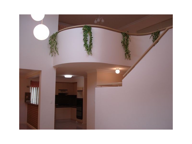 6 Briggs Court, Beaconsfield WA 6162