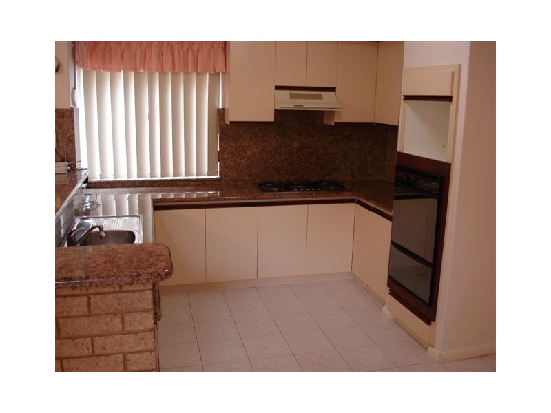 6 Briggs Court, Beaconsfield WA 6162