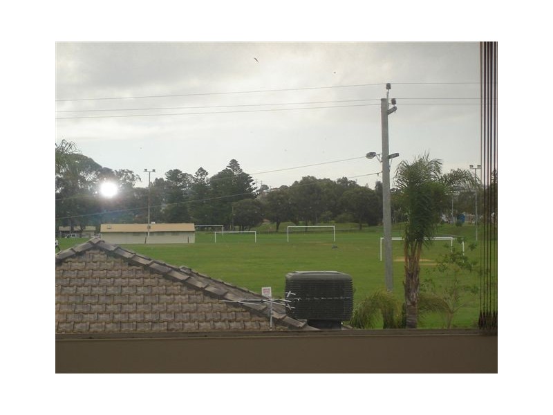 6 Briggs Court, Beaconsfield WA 6162