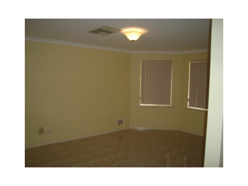 17 Stook Ct, Spearwood WA 6163