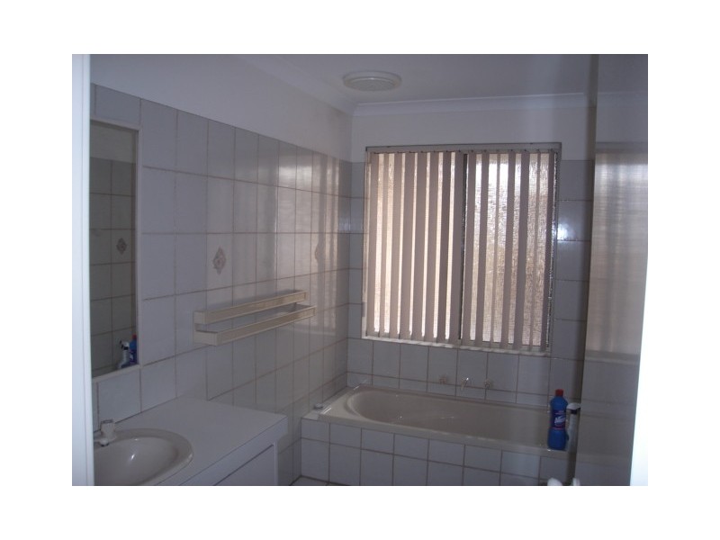 17 Stook Ct, Spearwood WA 6163