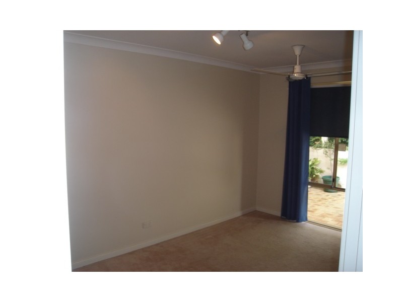 34 Parakeet Way, Coogee WA 6166