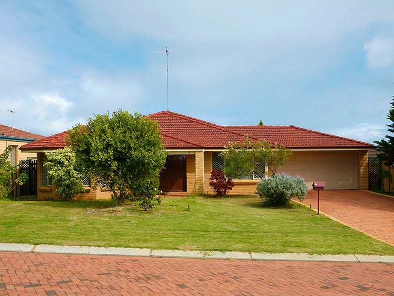 3 Maritime Tce, Coogee WA 6166