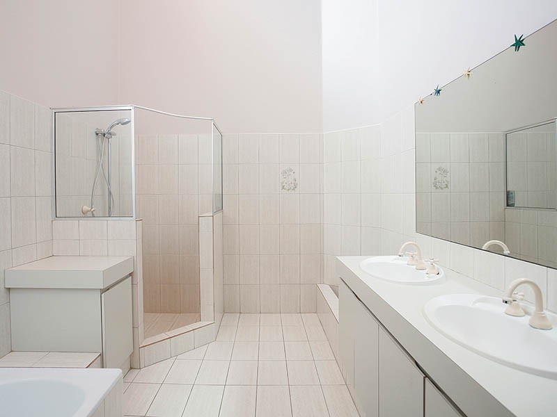 5 Anitra Court, Coogee WA 6166