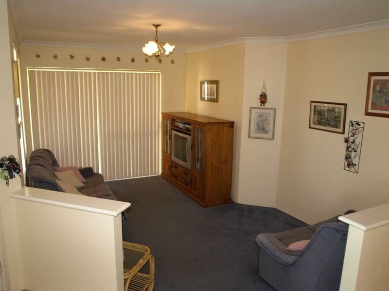 15 GARBIN PLACE, Munster WA 6166