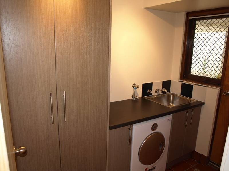 32 SHELLEY WAY, Munster WA 6166