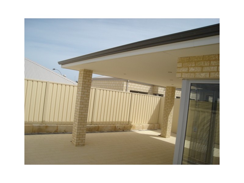 54 Mayor Road, Munster WA 6166