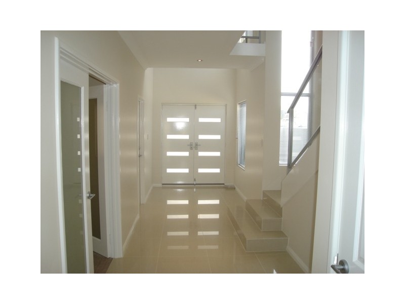 54 Mayor Road, Munster WA 6166