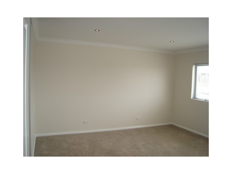 54 Mayor Road, Munster WA 6166