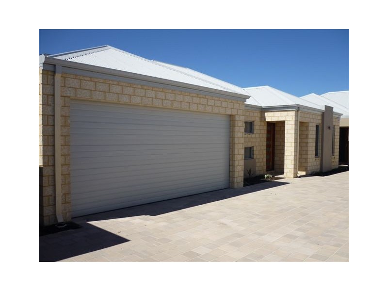 2 Minori Gardens, Yangebup WA 6164