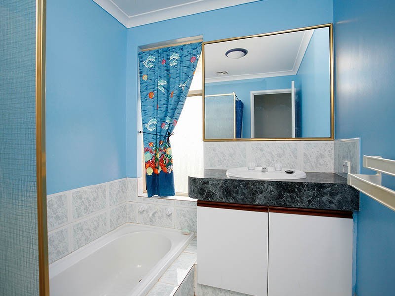 3 Maritime Tce, Coogee WA 6166