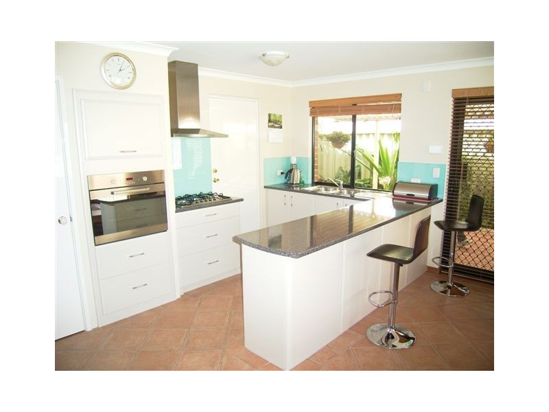 32 Waitch Loop, Beeliar WA 6164