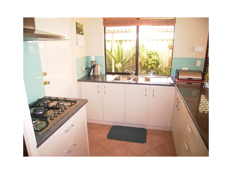 32 Waitch Loop, Beeliar WA 6164