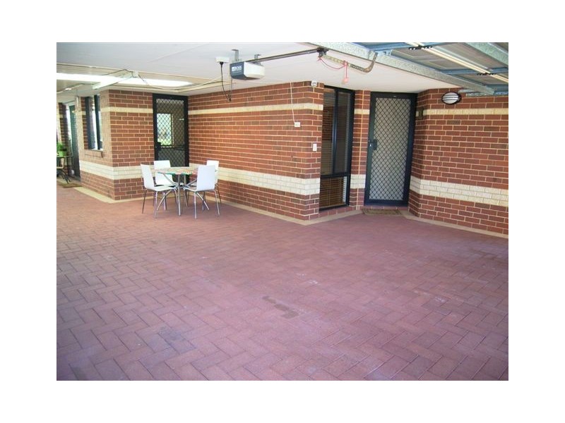 32 Waitch Loop, Beeliar WA 6164