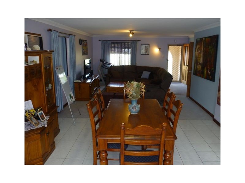 10 Sussex Street, Spearwood WA 6163