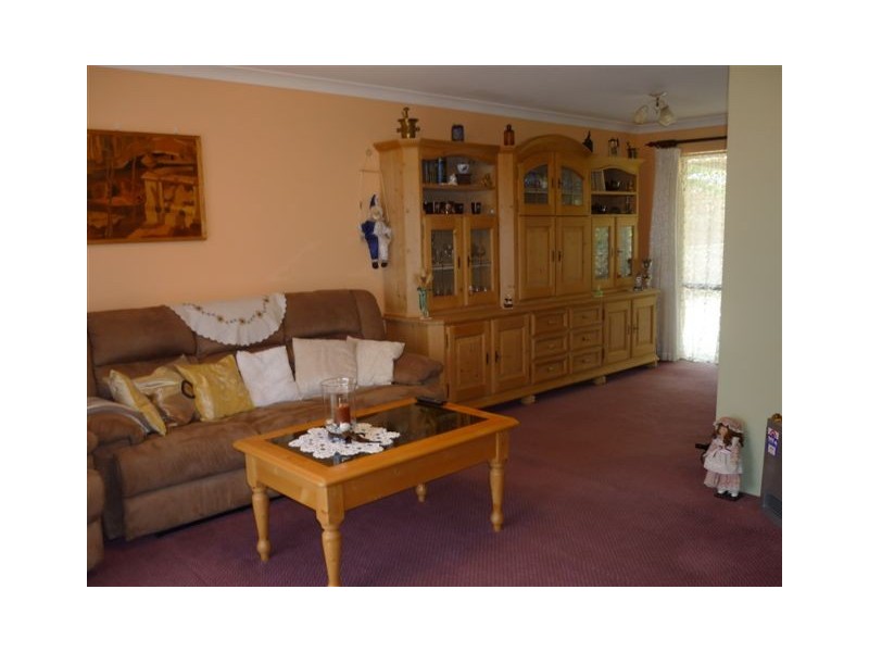10 Chaucer Close, Spearwood WA 6163