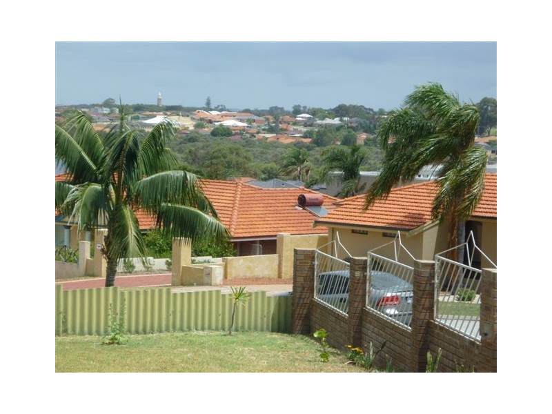 10 Chaucer Close, Spearwood WA 6163
