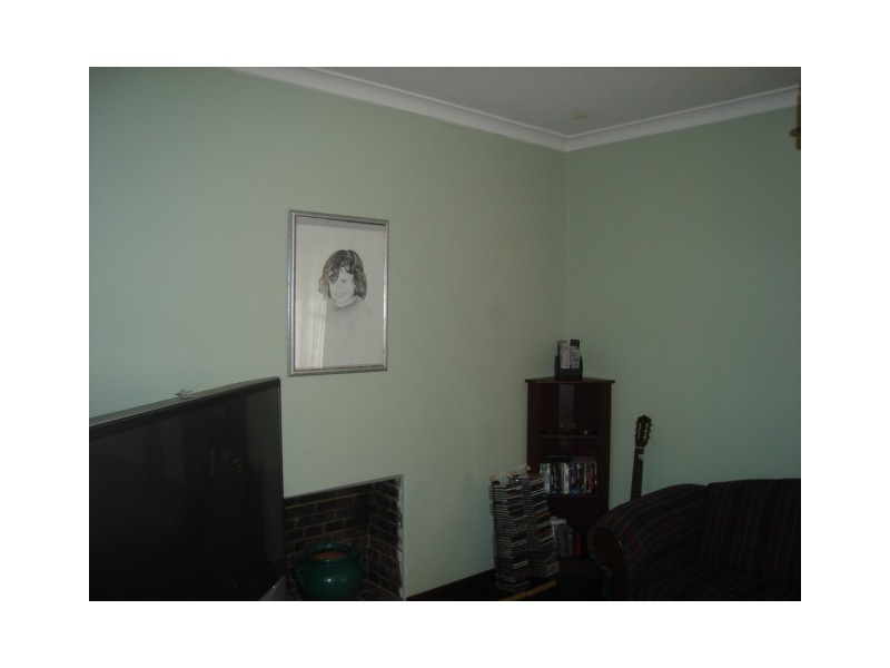 8 Ferdinand Cresent, Coolbellup WA 6163