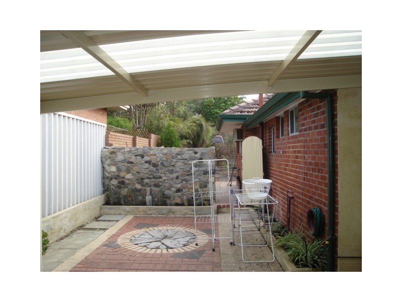 8 Ferdinand Cresent, Coolbellup WA 6163