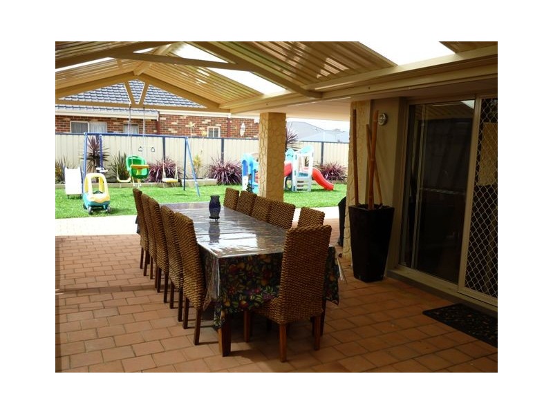 2 Georgia Way, Success WA 6164