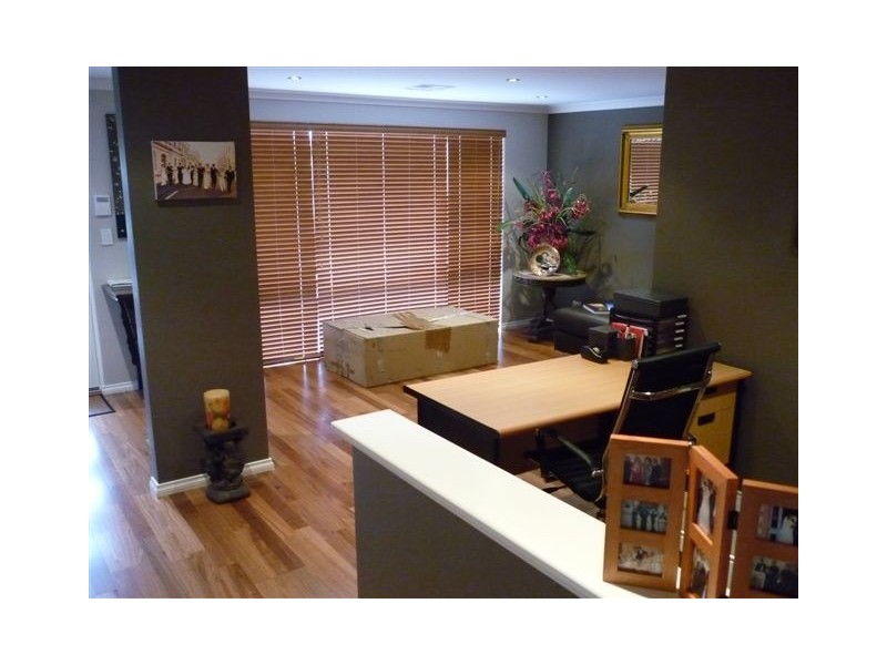 2 Georgia Way, Success WA 6164