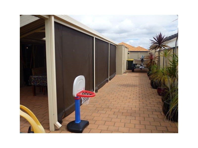 2 Georgia Way, Success WA 6164