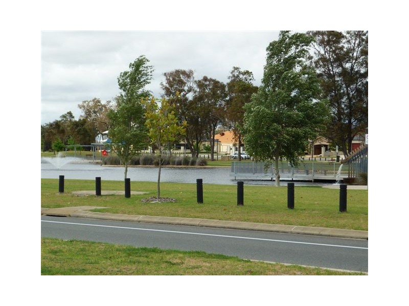 2 Georgia Way, Success WA 6164